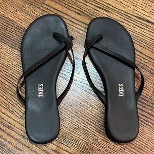 TKEES Black Flip Flops